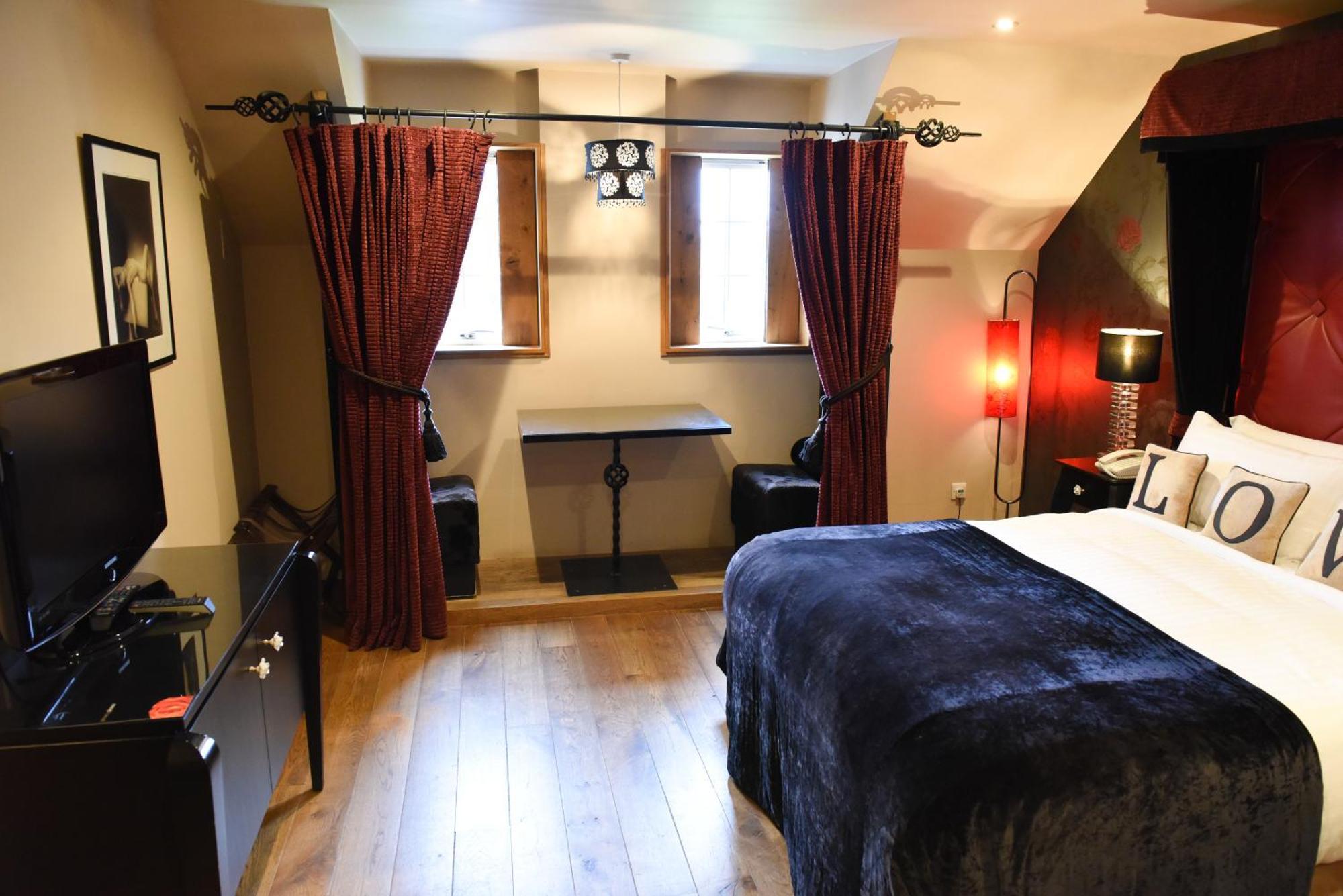 Glenskirlie Castle 4* Banknock
